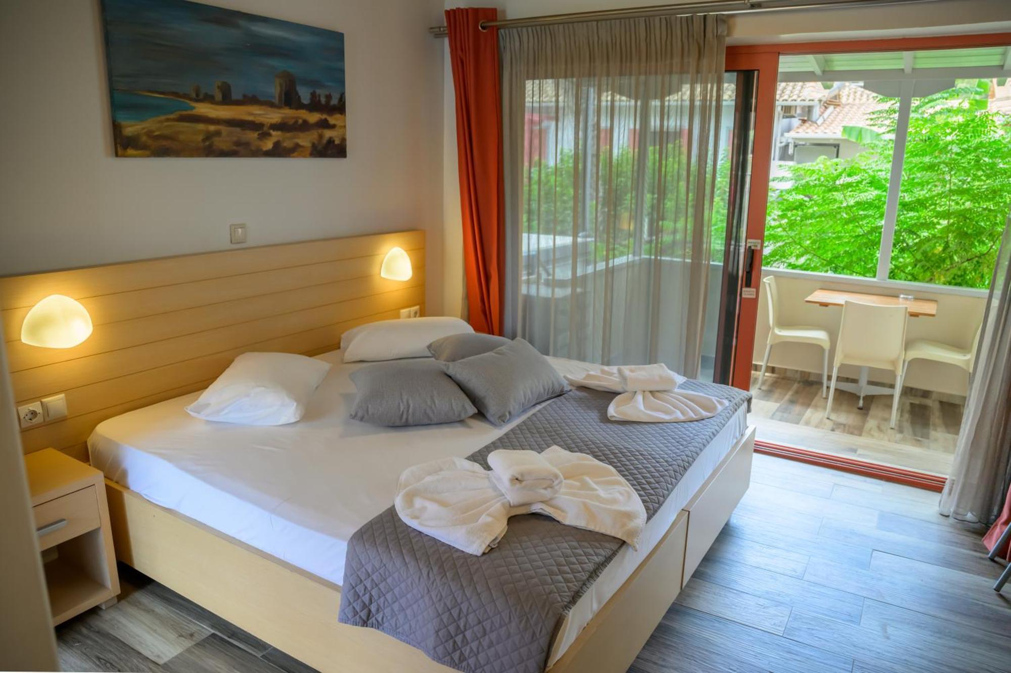 Rouda Bay Beach Hotel Mikros Gialos Zewnętrze zdjęcie