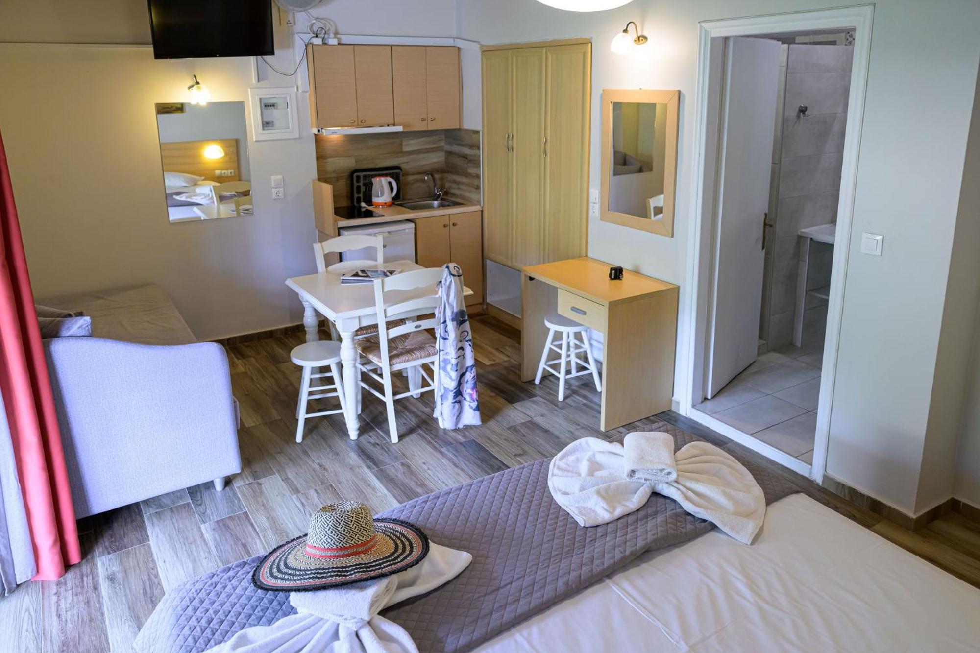 Rouda Bay Beach Hotel Mikros Gialos Zewnętrze zdjęcie